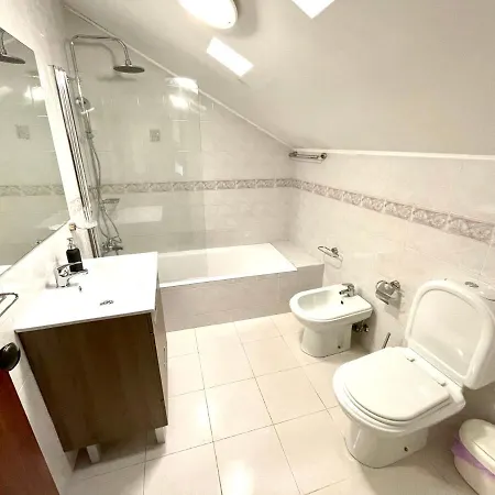 House In Beach- Oporto بيت للعطل Arcozelo (Porto)