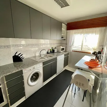 House In Beach- Oporto Dom wakacyjny Arcozelo (Porto)