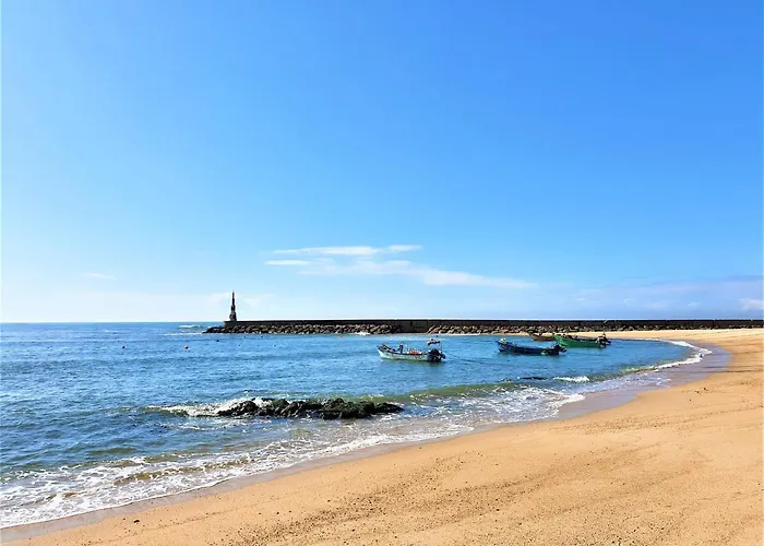 House In Beach- Oporto Arcozelo (Porto)